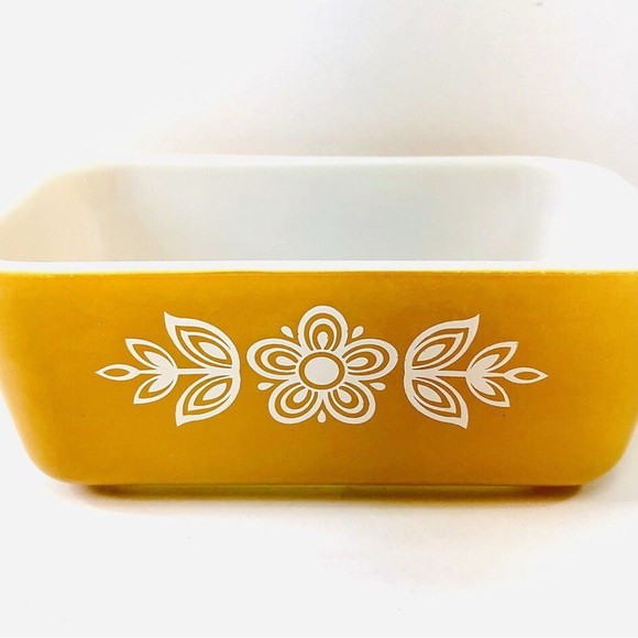 Vintage Pyrex Butterfly Gold Flower Refrigerator Glass Baking Dish 502 - Picture 1 of 2